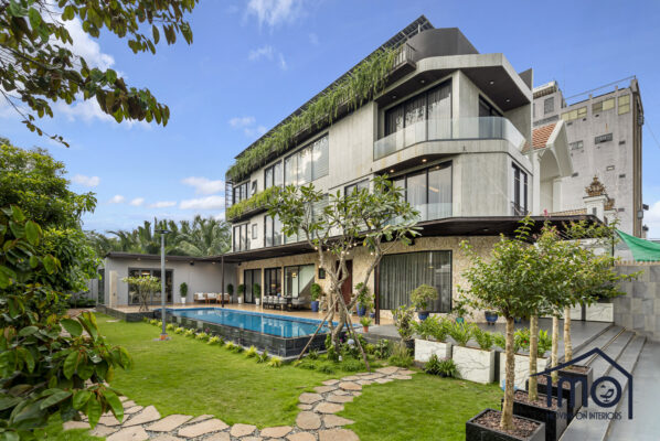 CASA DEL RIO - DISTRICT 9